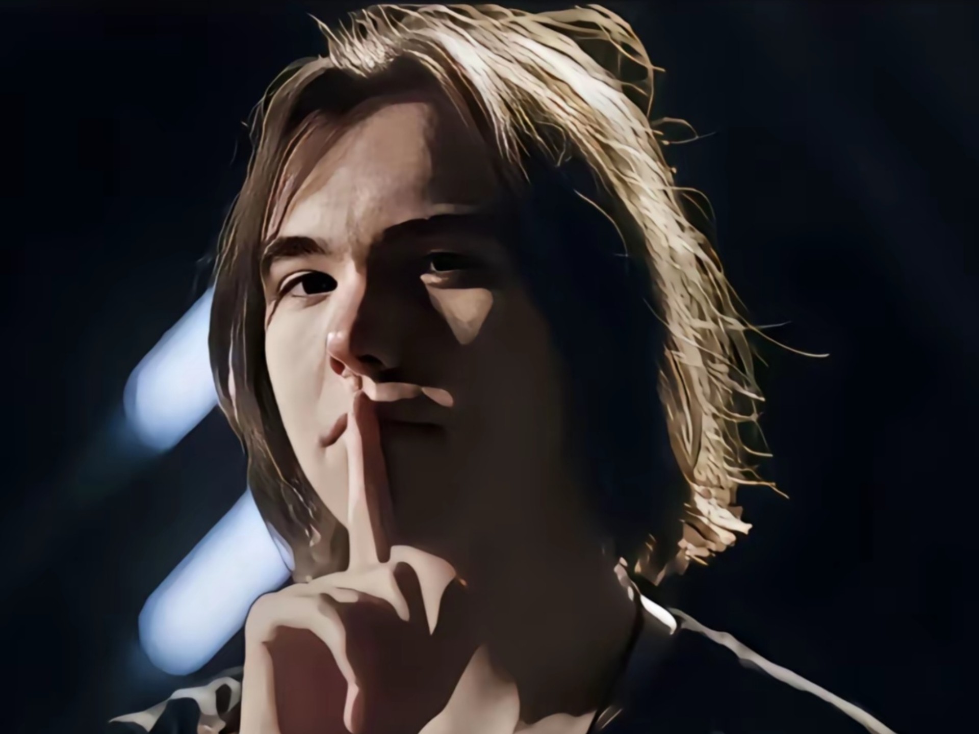 crashies 将继续为 Fnatic 参加 2025 年冠军赛，而 Leo 的未来仍然未知